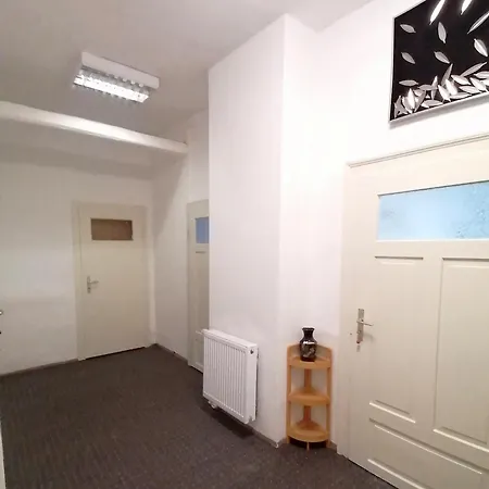 Nr 4 Kleines Ferien Im Zentrum Lesertraum Fuer Pure Einsamkeit *